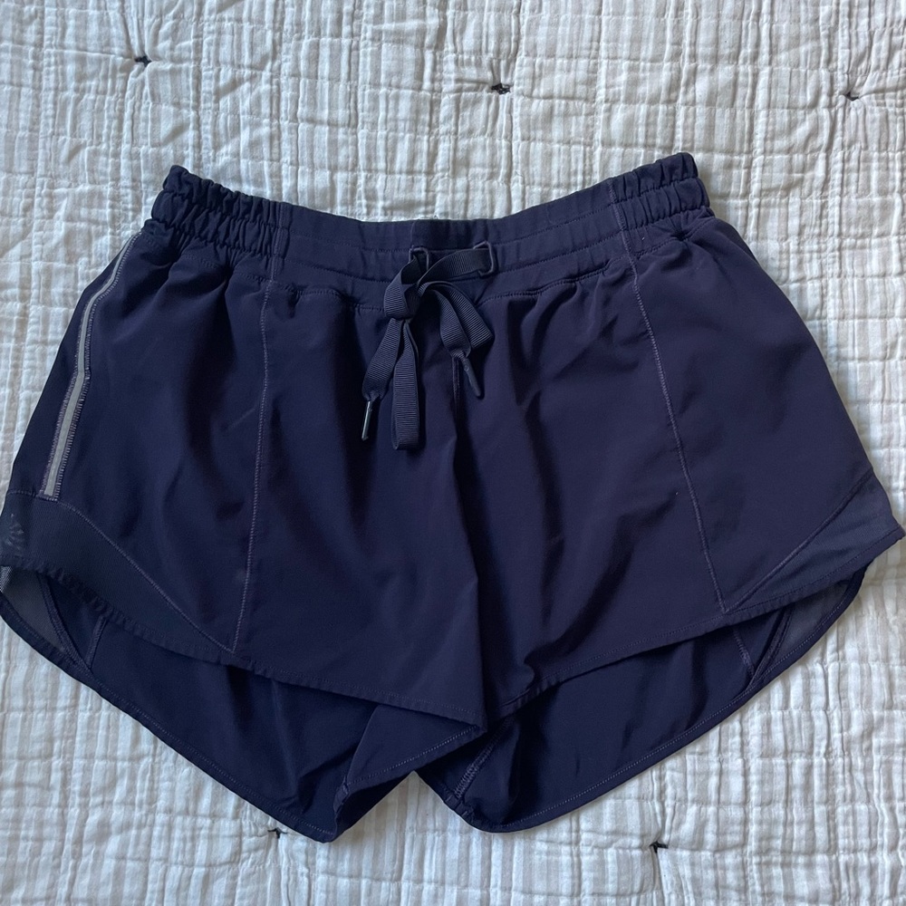 Lululemon hotty hot short 4”